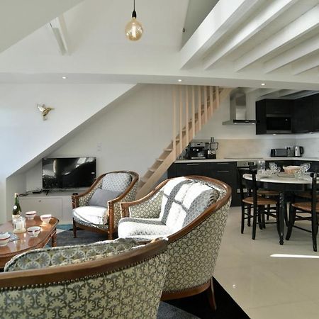 Lostra 2 - Appartement Avec Mezzanine, Front De Mer A Cancale Sur Le Port De La Houle 外观 照片