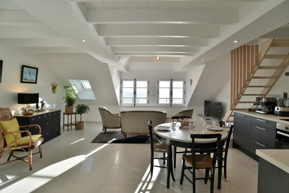 Lostra 2 - Appartement Avec Mezzanine, Front De Mer A Cancale Sur Le Port De La Houle 外观 照片